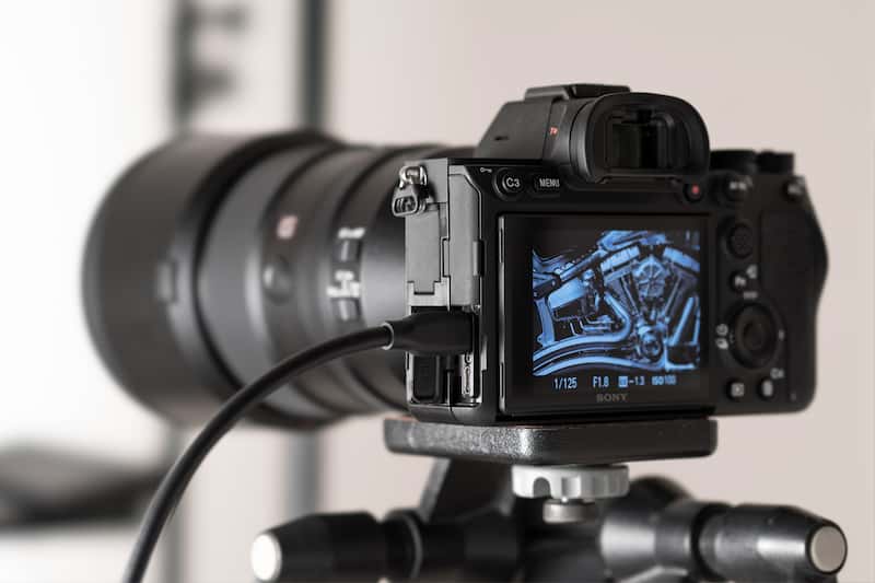 α7R IV 35mm full-frame camera with 61.0MP | ILCE-7RM4 | Sony Africa