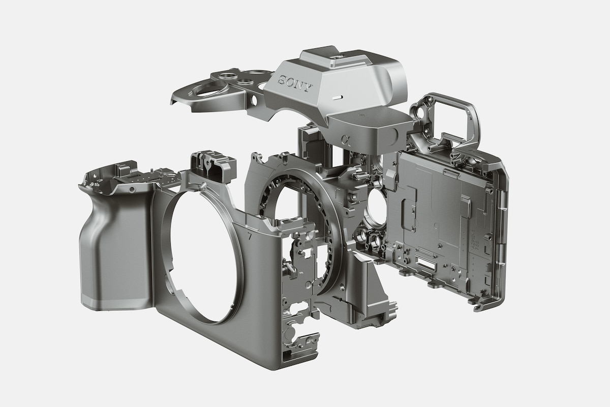 Alpha 7 V full-frame camera with advanced AI autofocus | Sony Africa